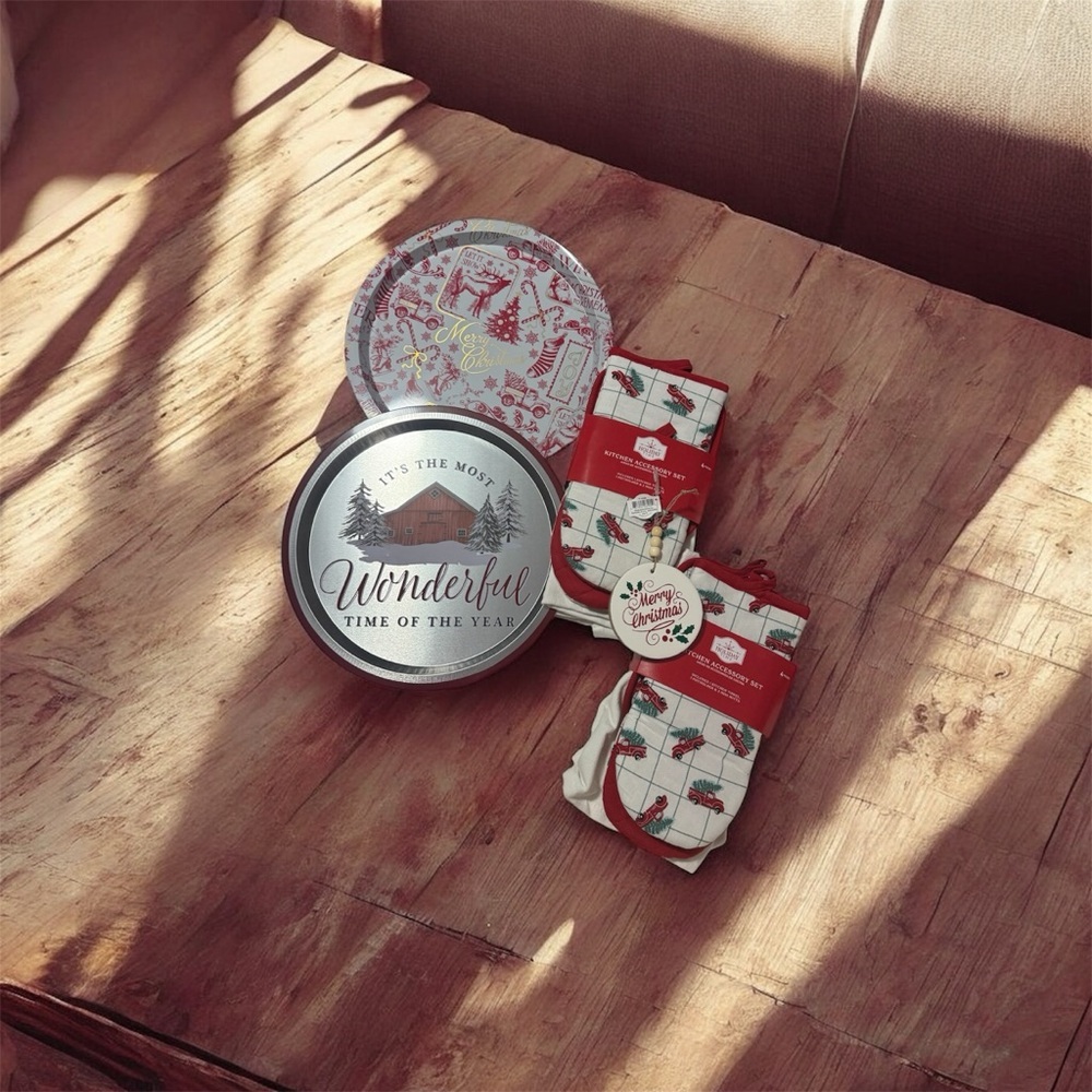 Christmas Kitchen Bundle Set x2 Holiday Entertaining